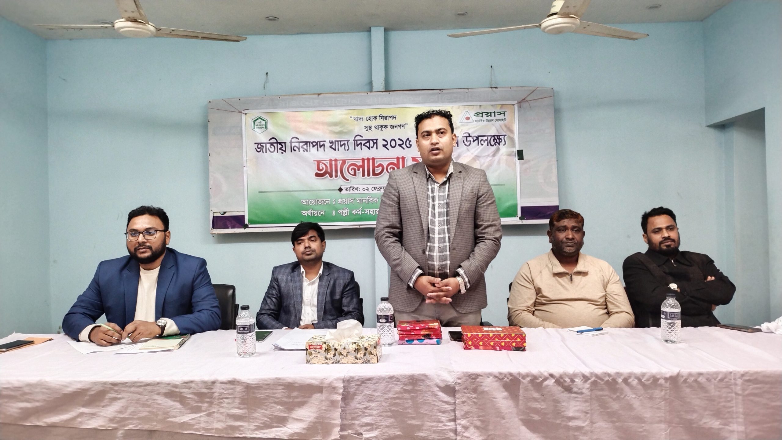 filter: 0; fileterIntensity: 0.0; filterMask: 0; module: photo; 
hw-remosaic: false; 
touch: (0.43796295, 0.20104167); 
modeInfo: HDR ; 
sceneMode: 2; 
cct_value: 5625; 
AI_Scene: (0, 0); 
aec_lux: 230.90216; 
aec_lux_index: 0; 
hist255: 0.0; 
hist252~255: 0.0; 
hist0~15: 0.0; 
albedo:  ; 
confidence:  ; 
motionLevel: -1; 
weatherinfo: null; 
temperature: 33;